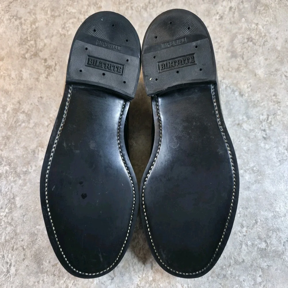 International Shoe Company vintage 1981